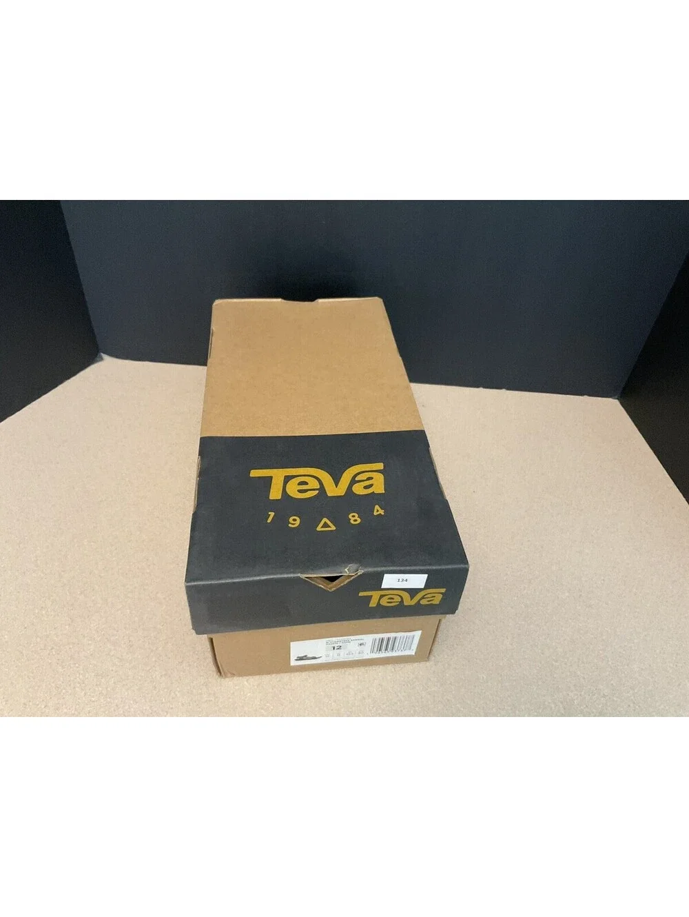 New! Mens Teva Hydratek Desert Palm Strappy Sandals. Size 12. Nice!!!